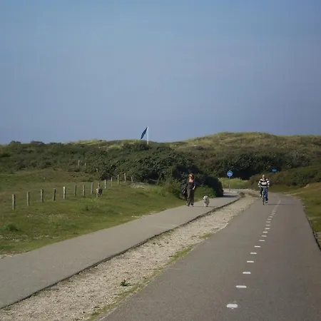 Noordwijk Holiday Rentals * ノールトウェイク